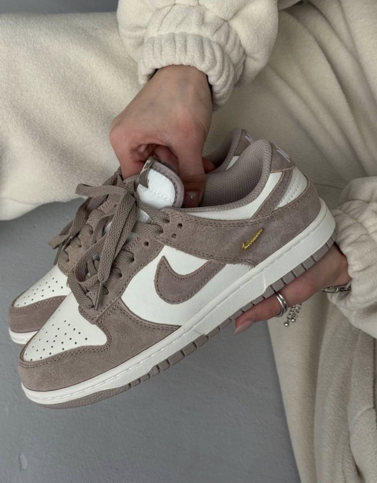 Nike Dunk Low WMNS